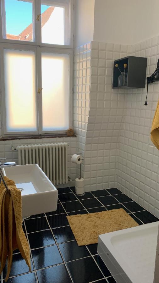 Apartament Lies By The Bridge - La Podul Minciunilor Сибиу Екстериор снимка